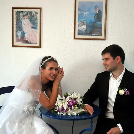 Mando Beachfront Penzion 4*