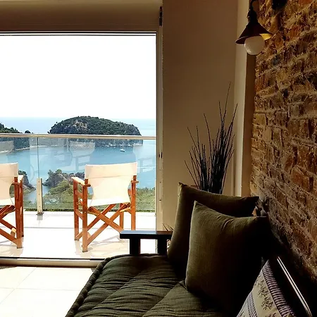 Guest house Mando Beachfront