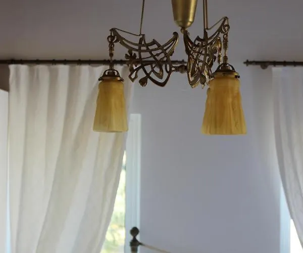 Mando Beachfront Гостевой дом Стафилос